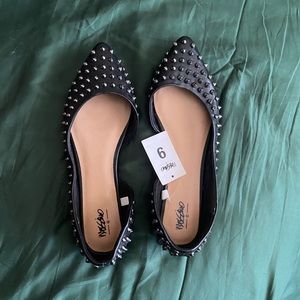 Black Mossimo studded flats